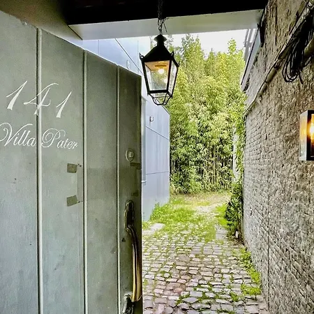 'villa Pater' In The Center Of Ferienhaus